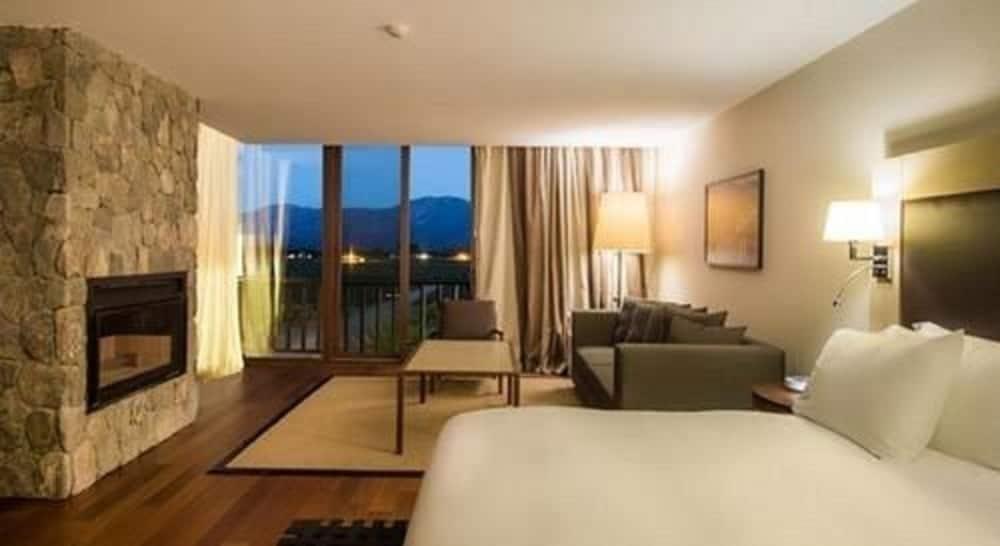 Grace Cafayate Hotel Kültér fotó A room at the hotel