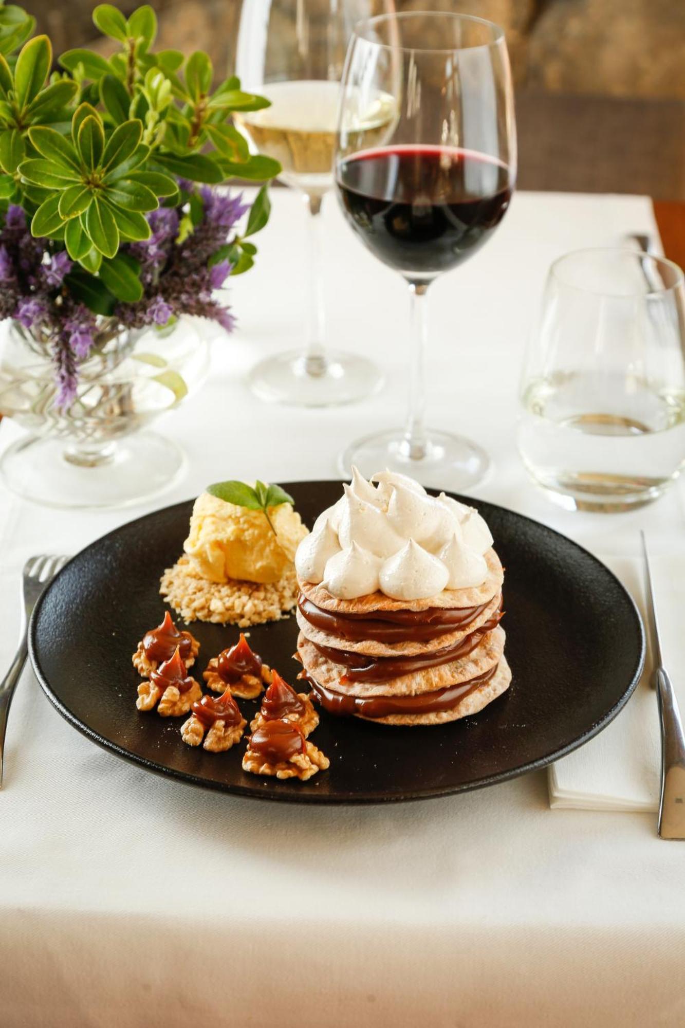 Grace Cafayate Hotel Kültér fotó A dessert at the restaurant